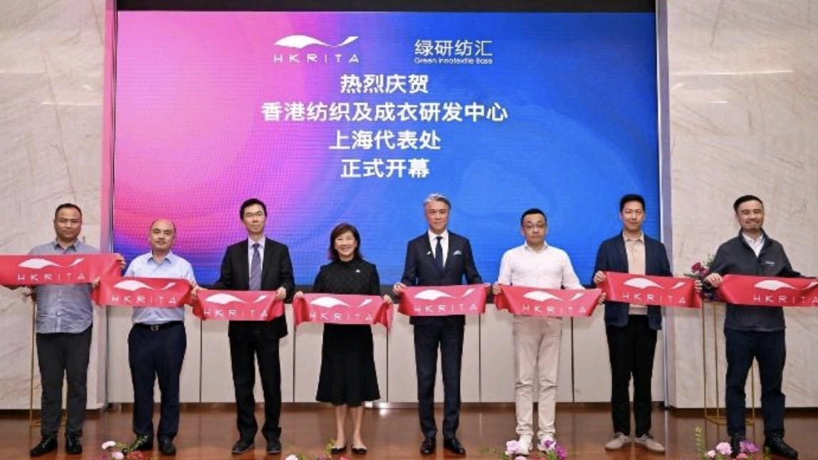 国足亚洲杯前瞻体育直播：14_00战韩国，你期待这场焦点对决吗