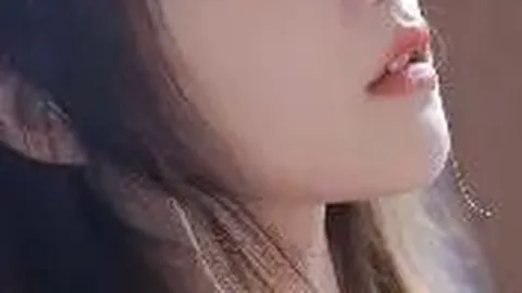 篮球震撼！人口仅900万之国击败国际豪门，字母哥目睹惊呆场面